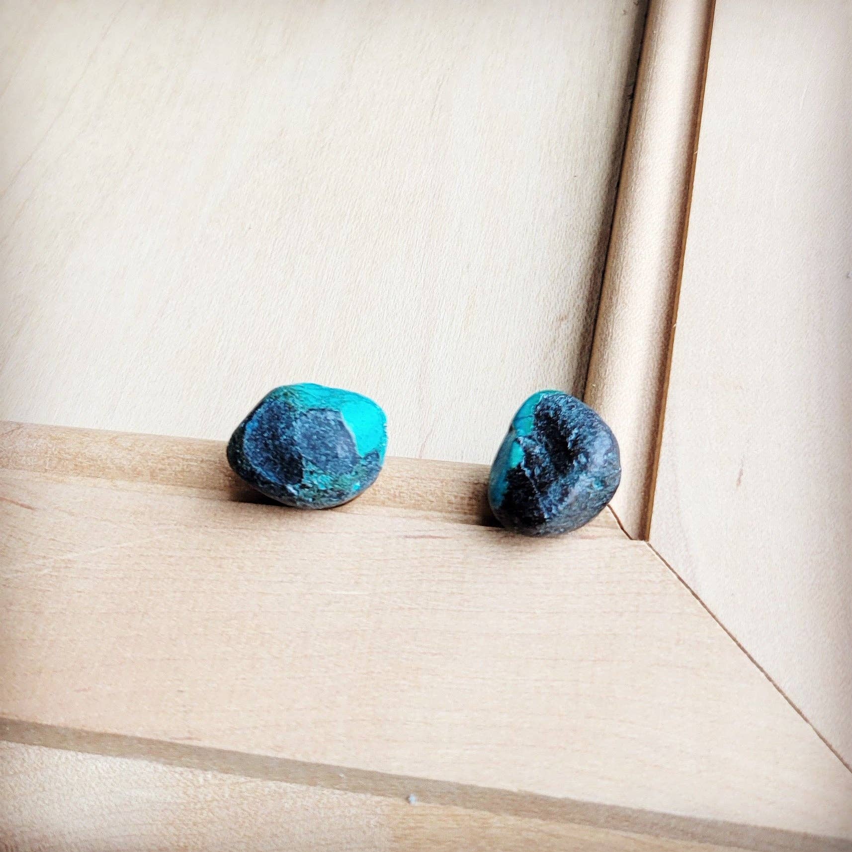 Green Turquoise Stud