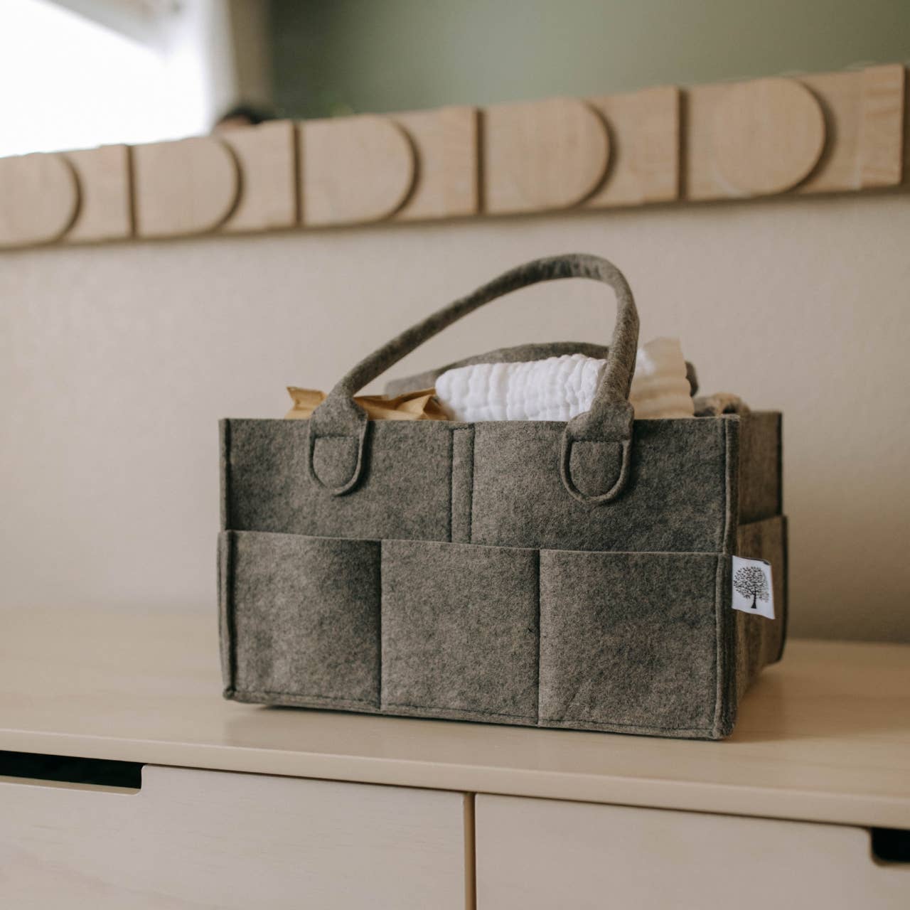Parker Baby |
Large Diaper Caddy in Peppercorn