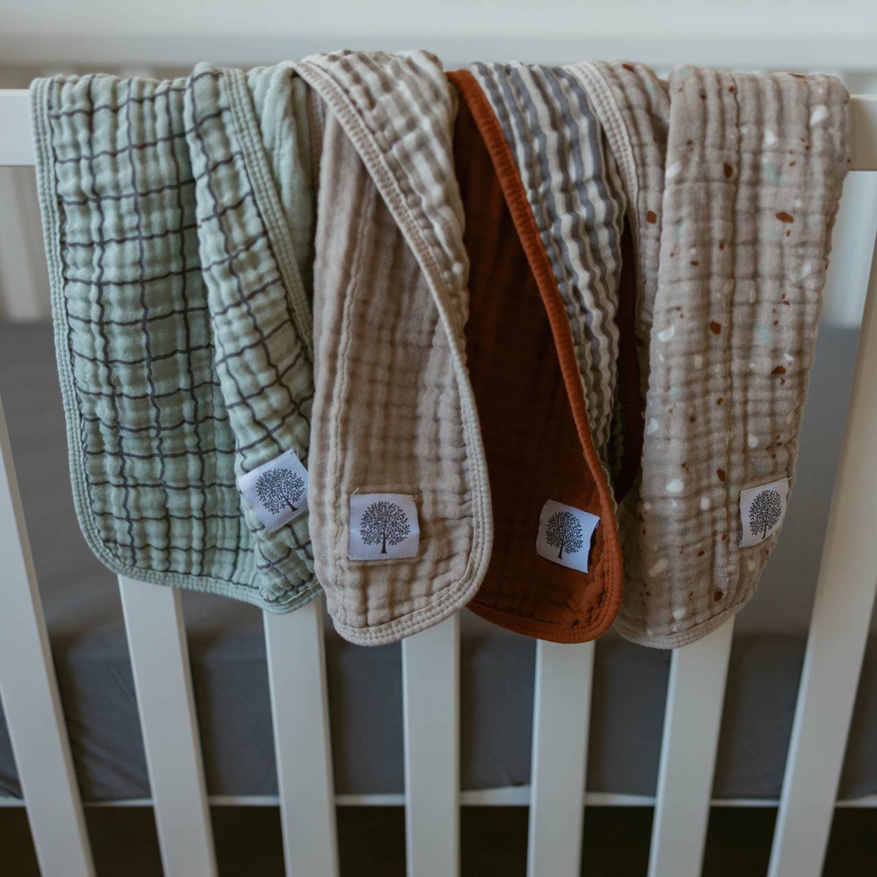 Parker Baby | Pebble Set - Muslin Burp Cloths (4 Pack)