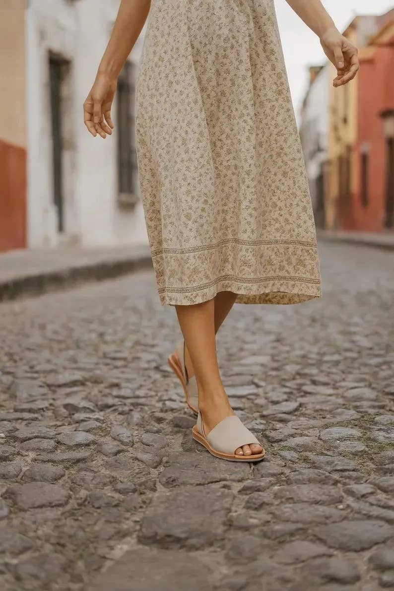 Leather Sandals | Neutrals