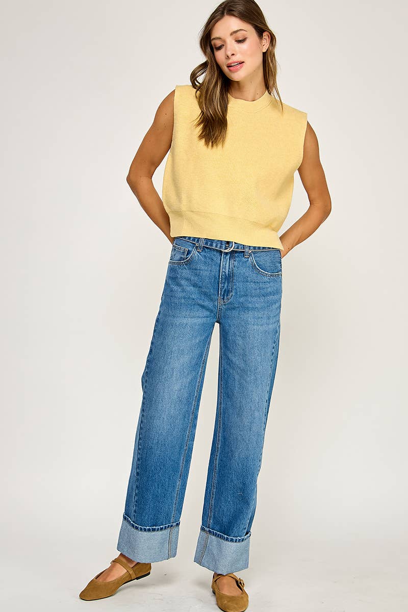 RIBBED SLEEVELESS KNIT TOP