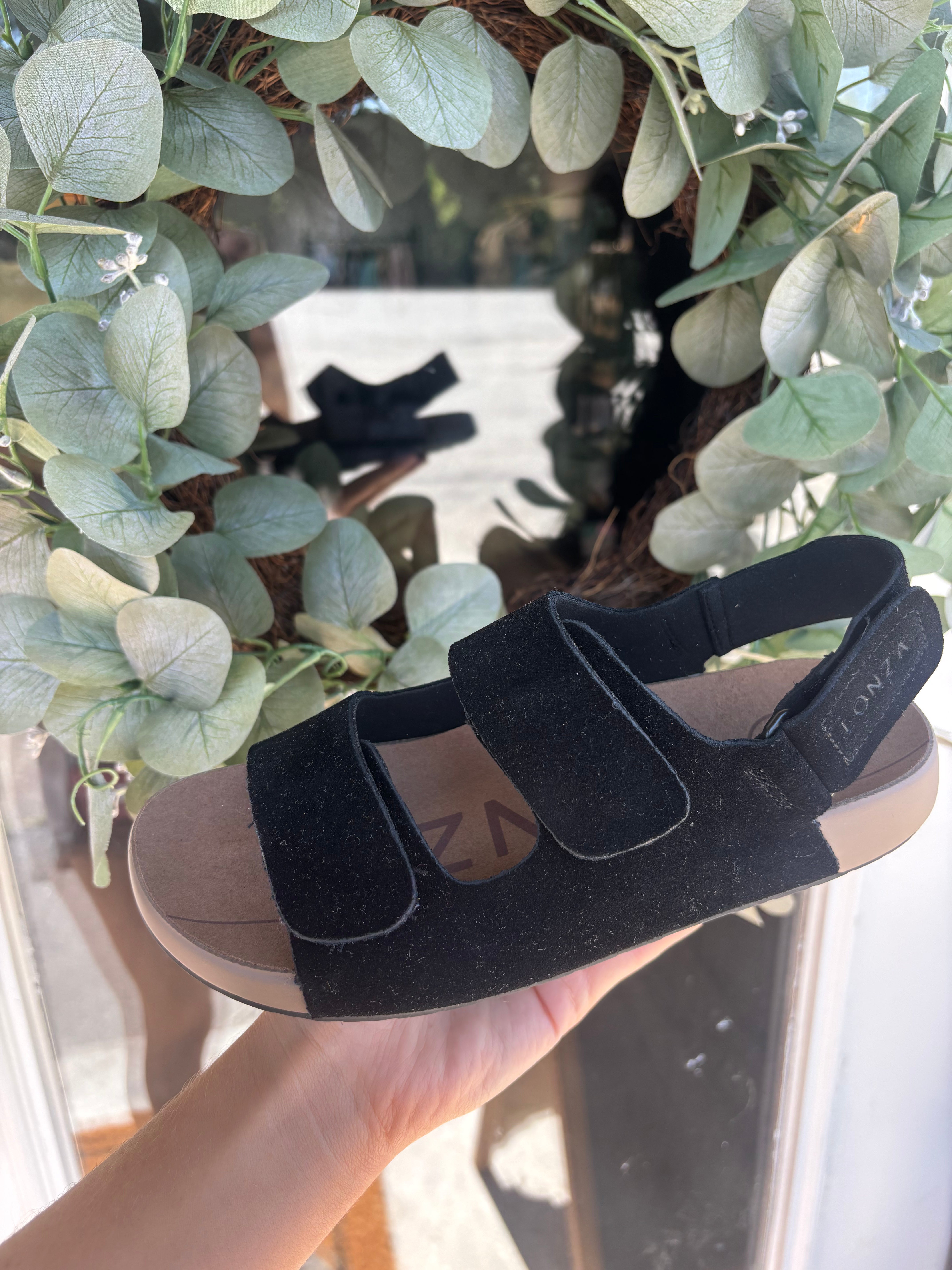 Floral Black Sandal