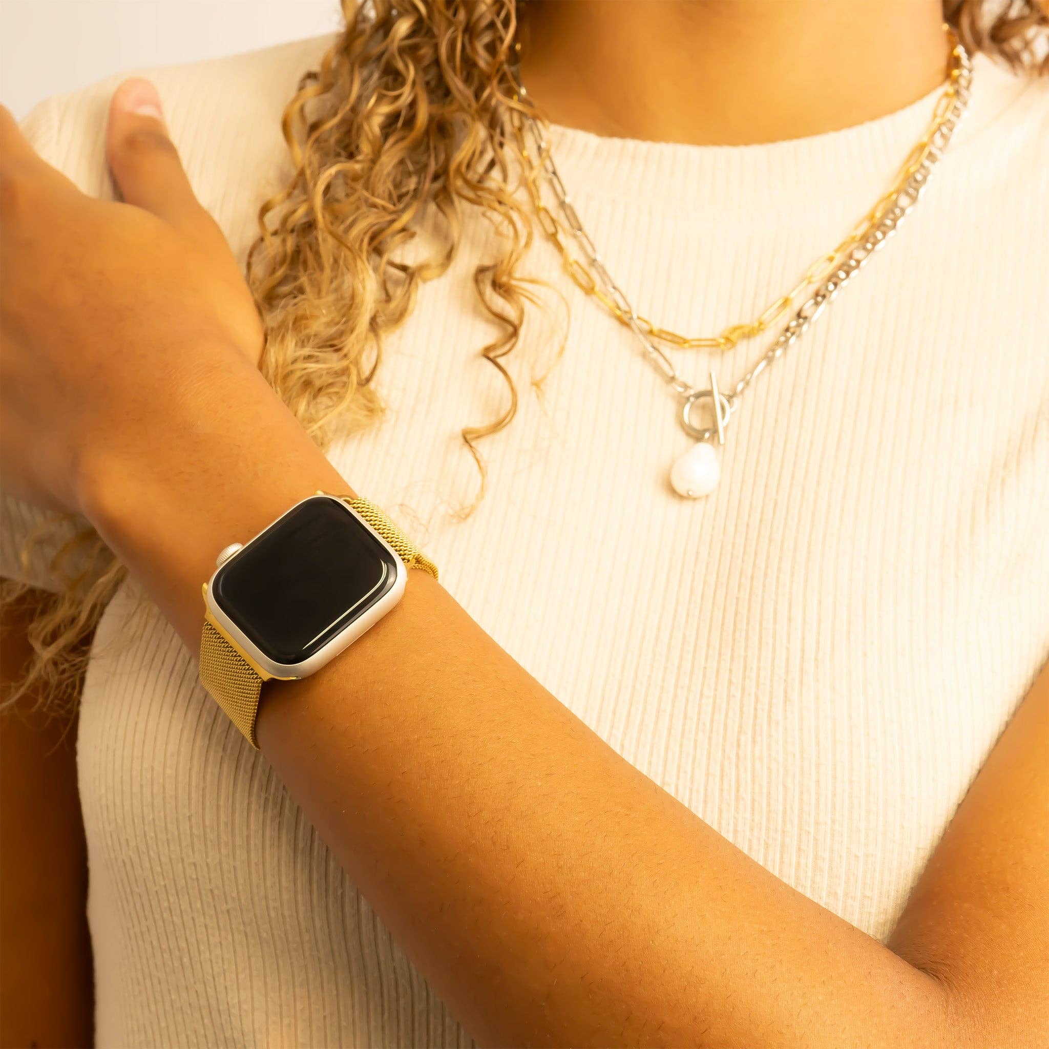Mesh Smartwatch Band | 18K Gold Stainless Steel