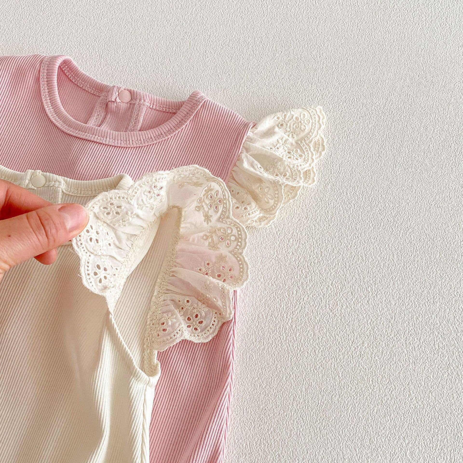 Lace Ruffle