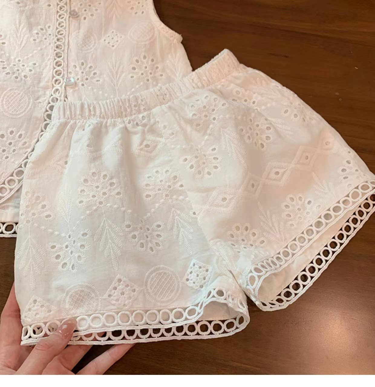 Eyelet Embroidery Shorts Set